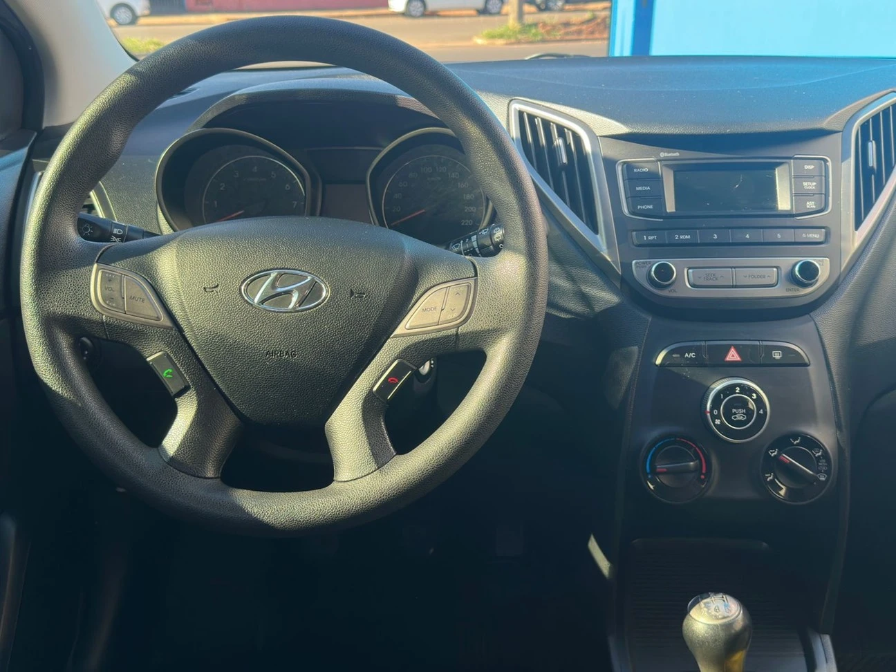 HYUNDAI HB20