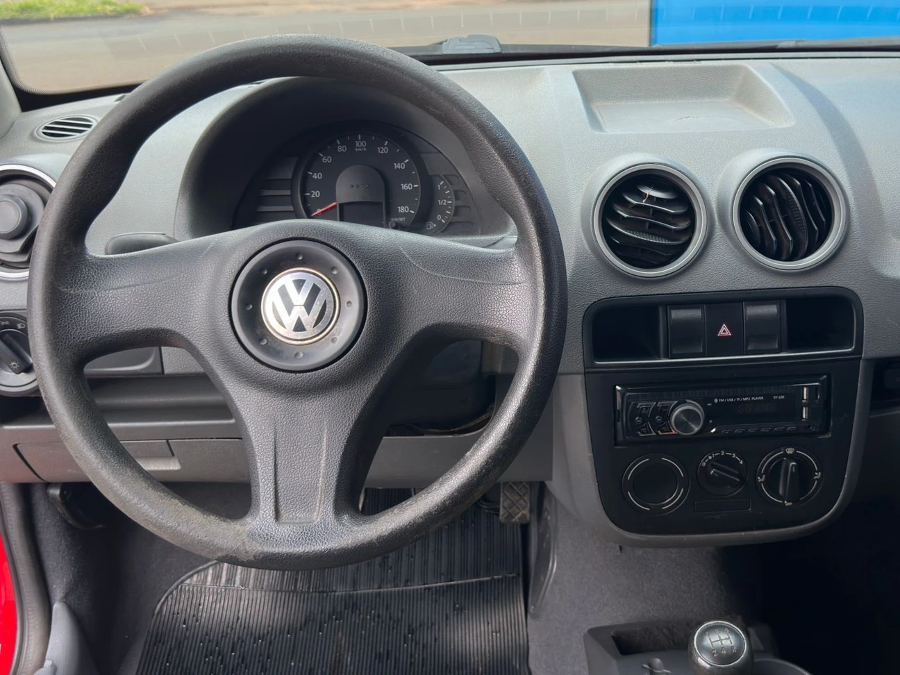 VOLKSWAGEN GOL