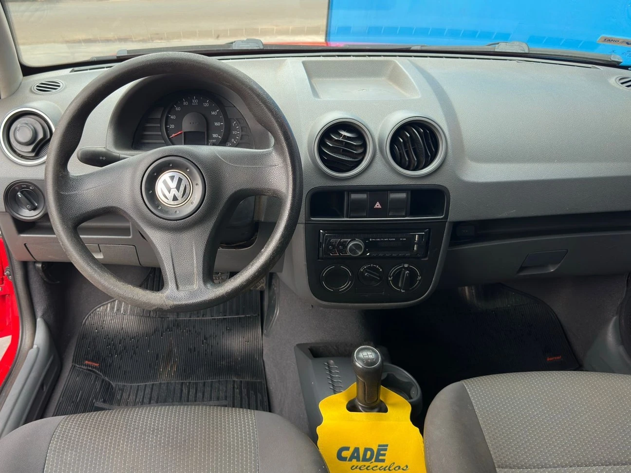 VOLKSWAGEN GOL