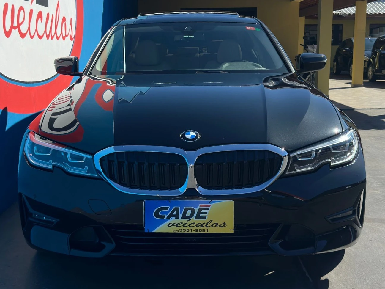 BMW 320i