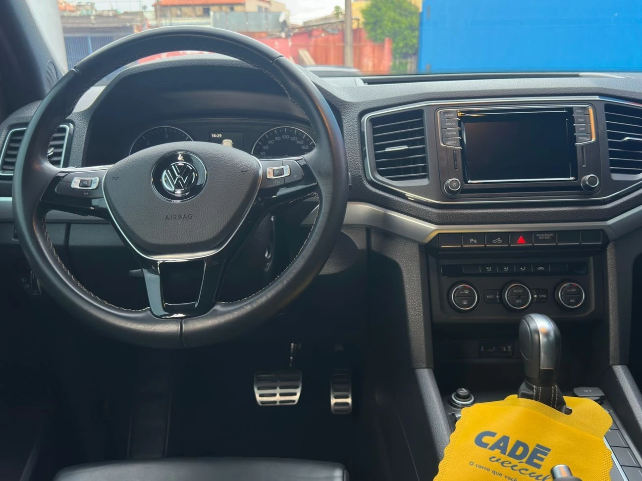 VOLKSWAGEN AMAROK