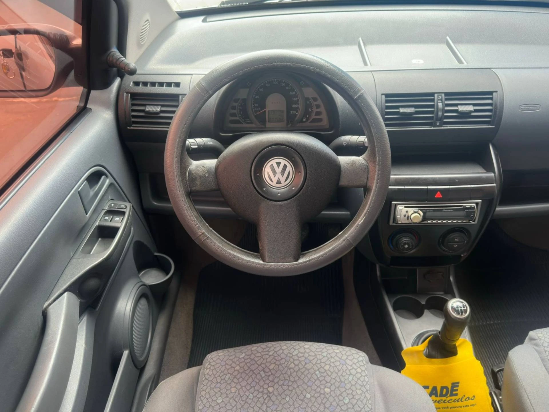 VOLKSWAGEN FOX