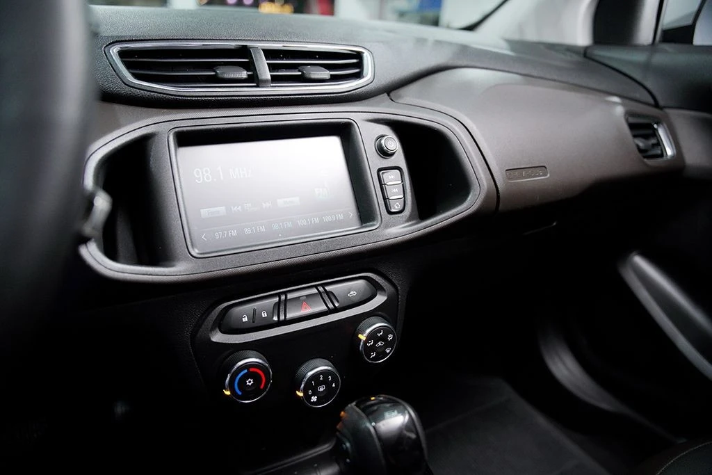CHEVROLET PRISMA