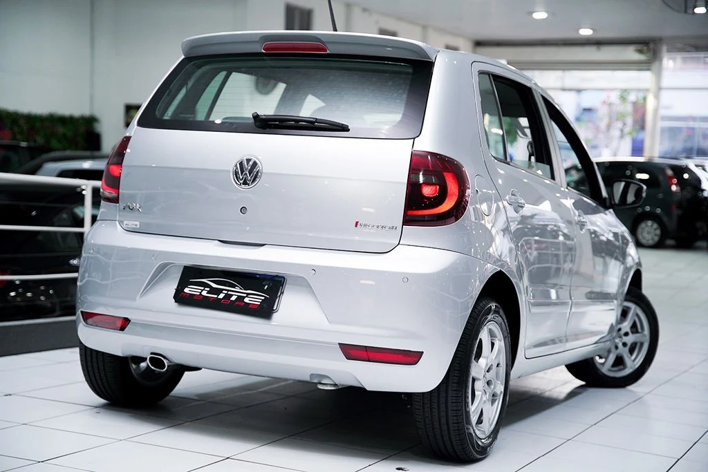 VOLKSWAGEN FOX
