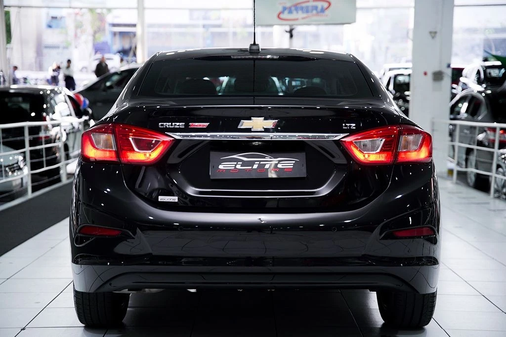 CHEVROLET CRUZE