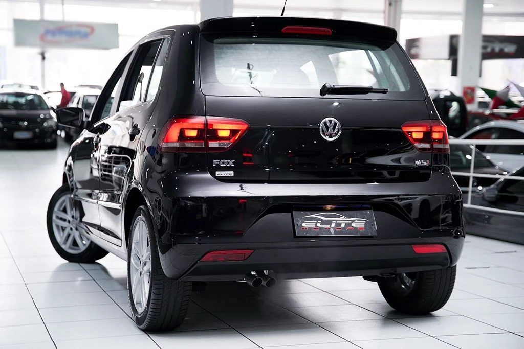 VOLKSWAGEN FOX