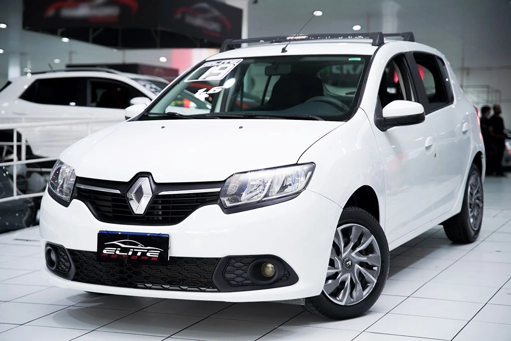 RENAULT SANDERO