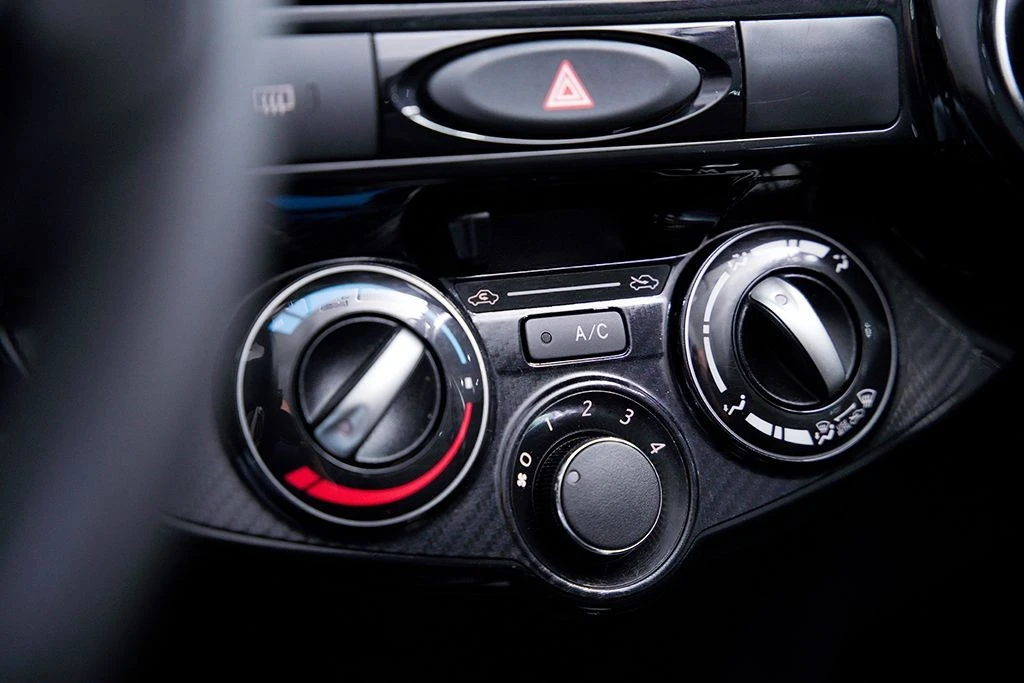 TOYOTA ETIOS
