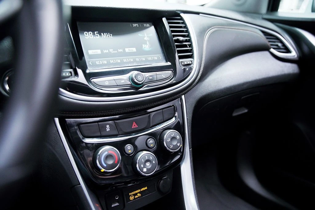 CHEVROLET TRACKER