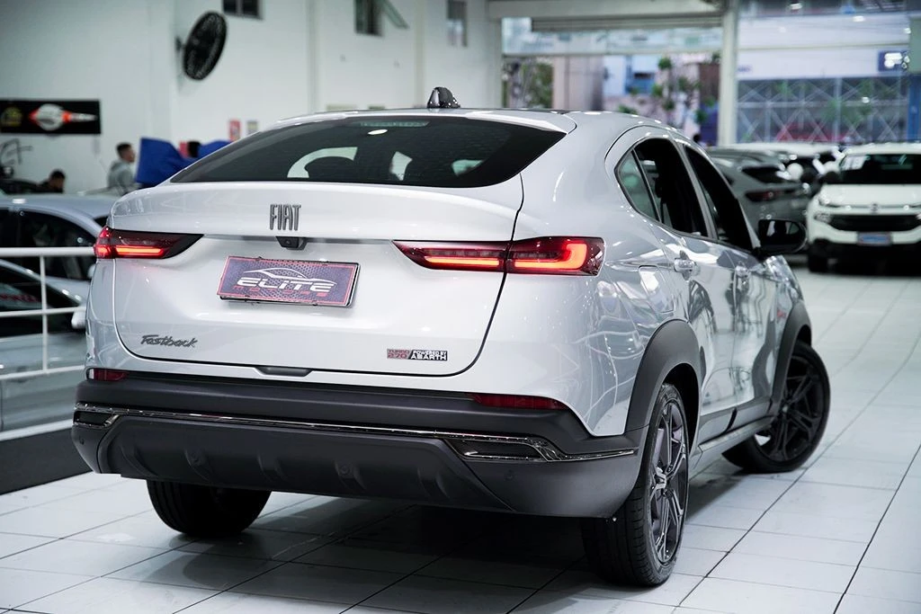 FIAT FASTBACK