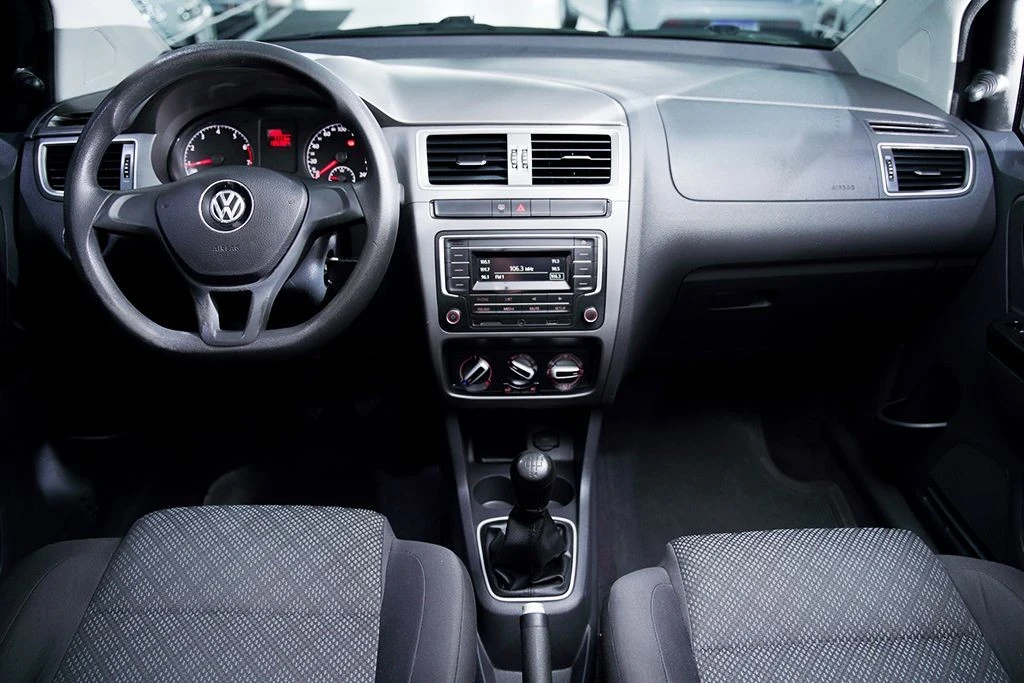 VOLKSWAGEN FOX