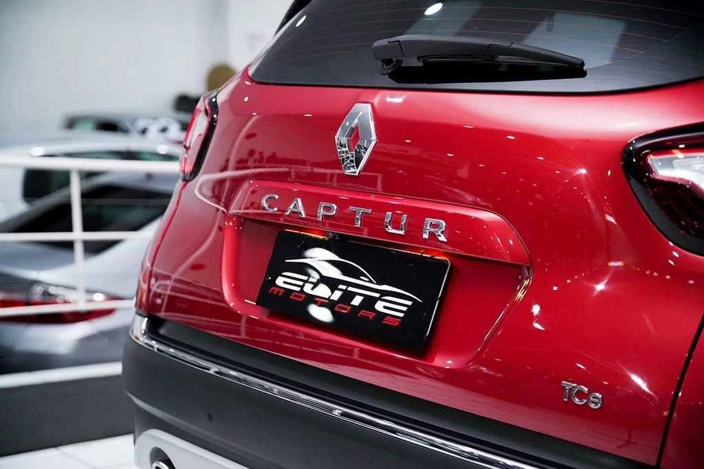 RENAULT CAPTUR