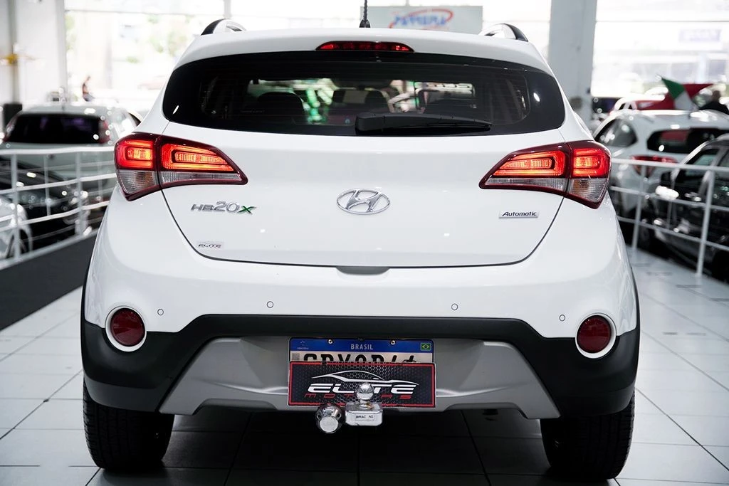 HYUNDAI HB20X