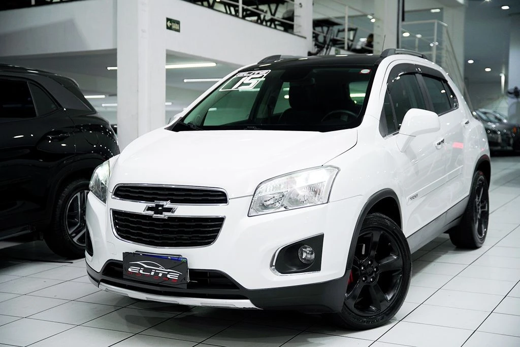 CHEVROLET TRACKER