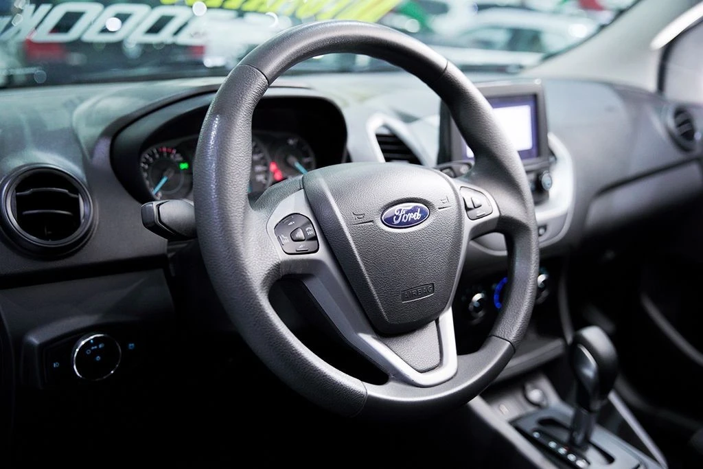 KA 1.5 TIVCT SE PLUS SEDAN