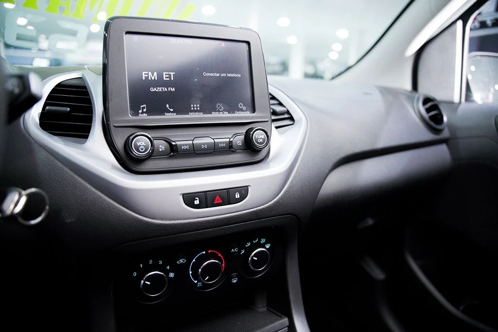 KA 1.5 TIVCT SE PLUS SEDAN