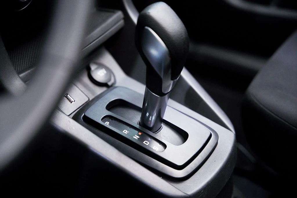 KA 1.5 TIVCT SE PLUS SEDAN