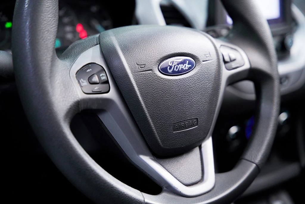 KA 1.5 TIVCT SE PLUS SEDAN