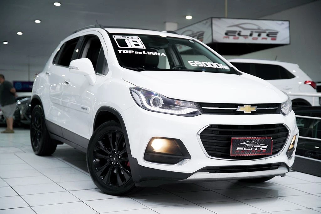 CHEVROLET TRACKER