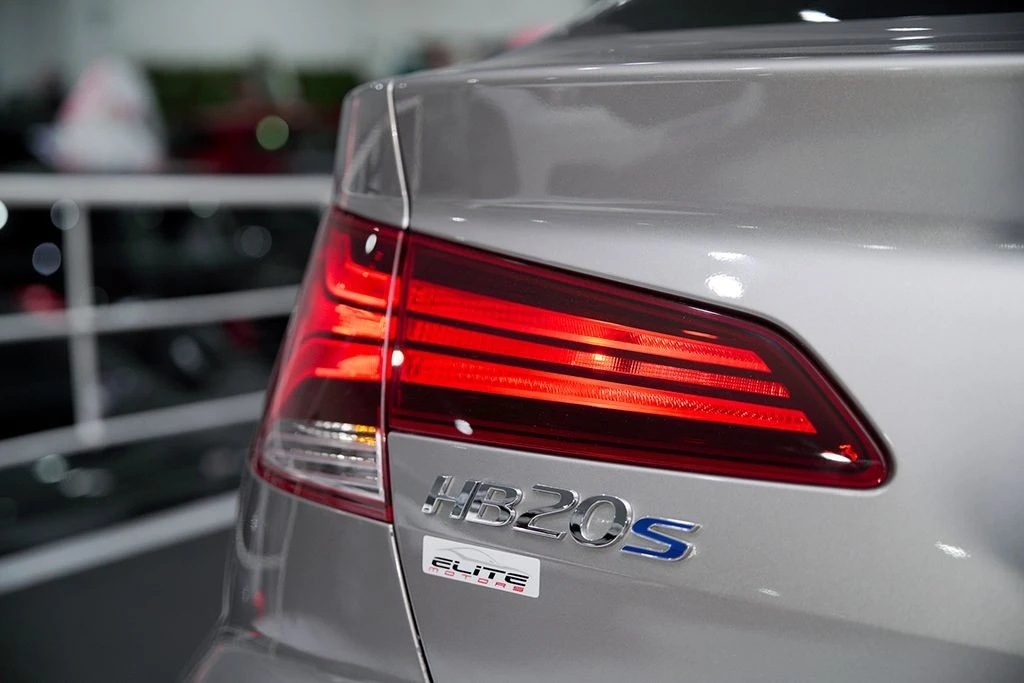 HYUNDAI HB20S