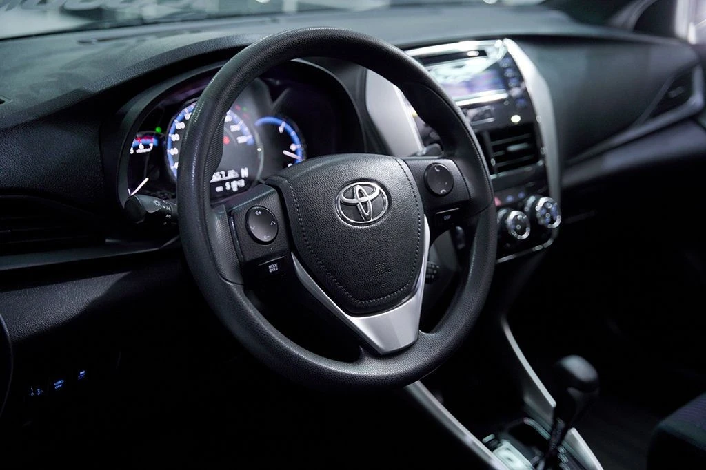 YARIS 1.3 16V XL MULTIDRIVE
