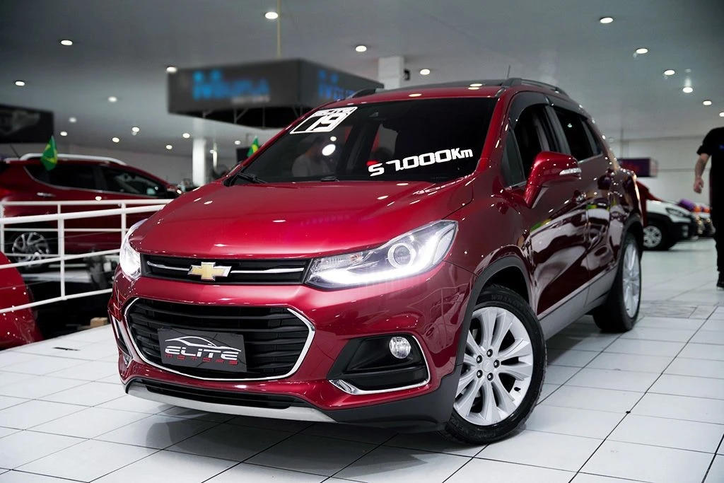 CHEVROLET TRACKER