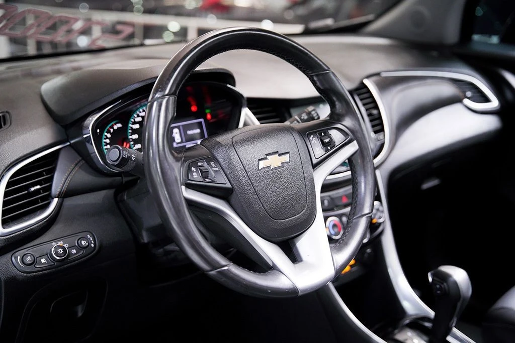 CHEVROLET TRACKER