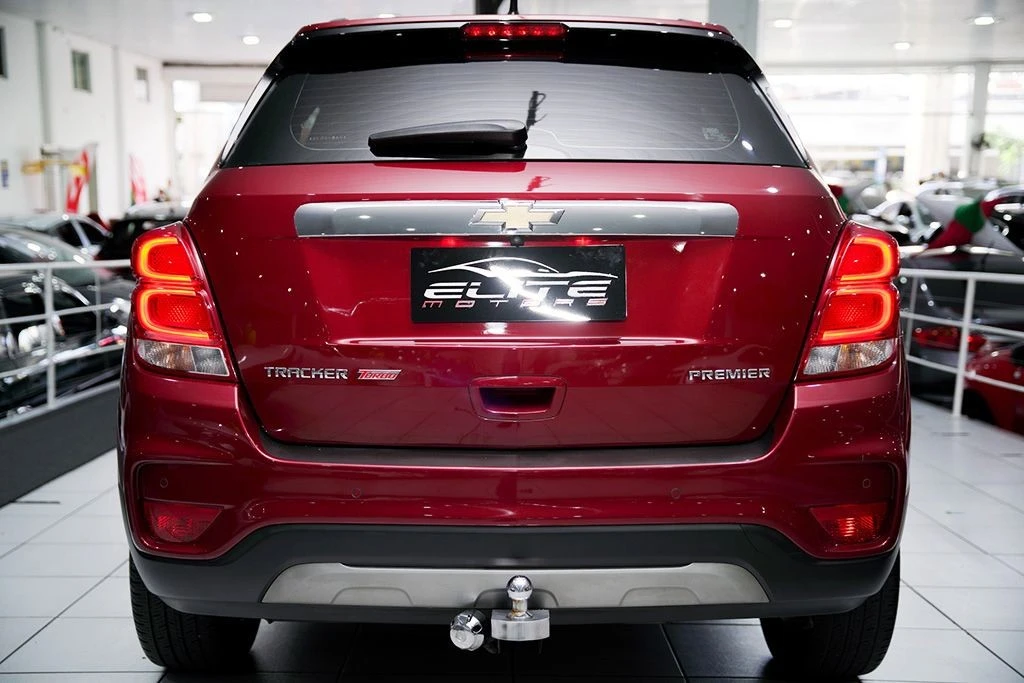 CHEVROLET TRACKER