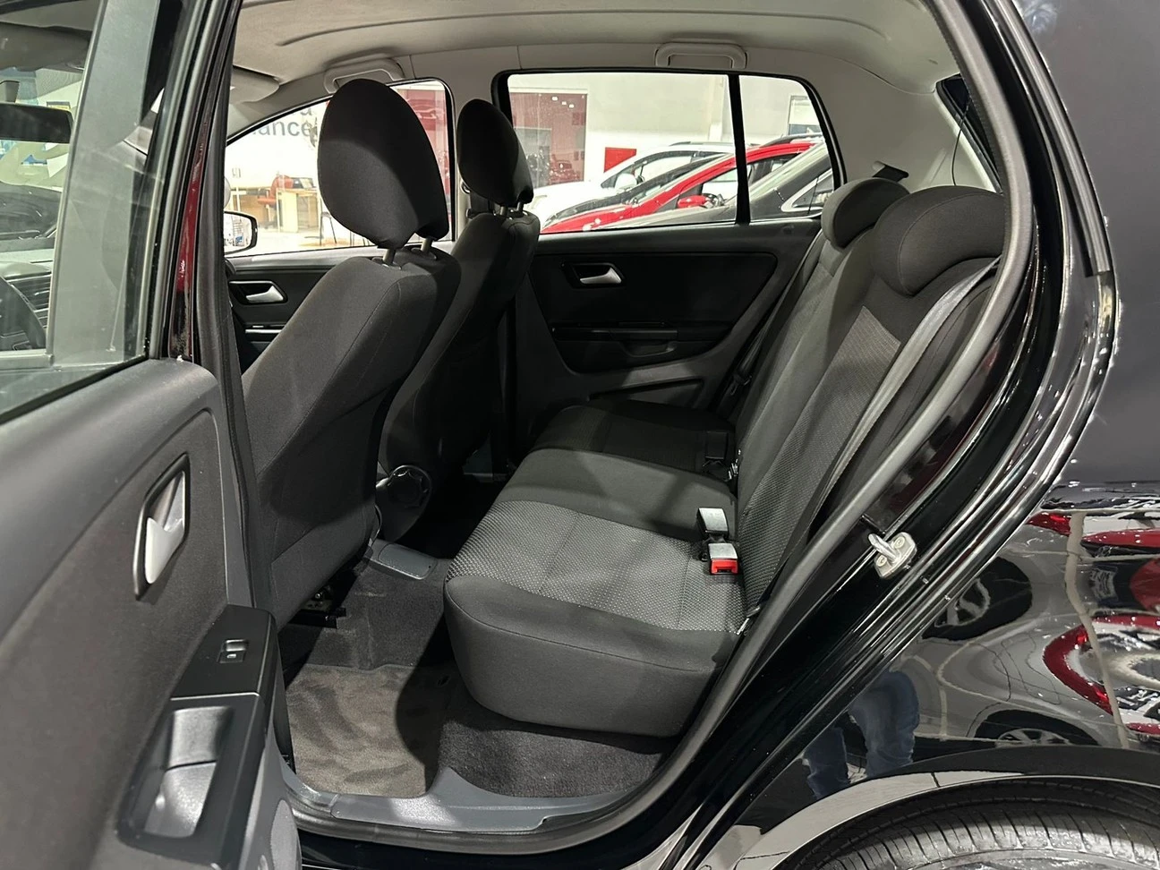 VOLKSWAGEN FOX