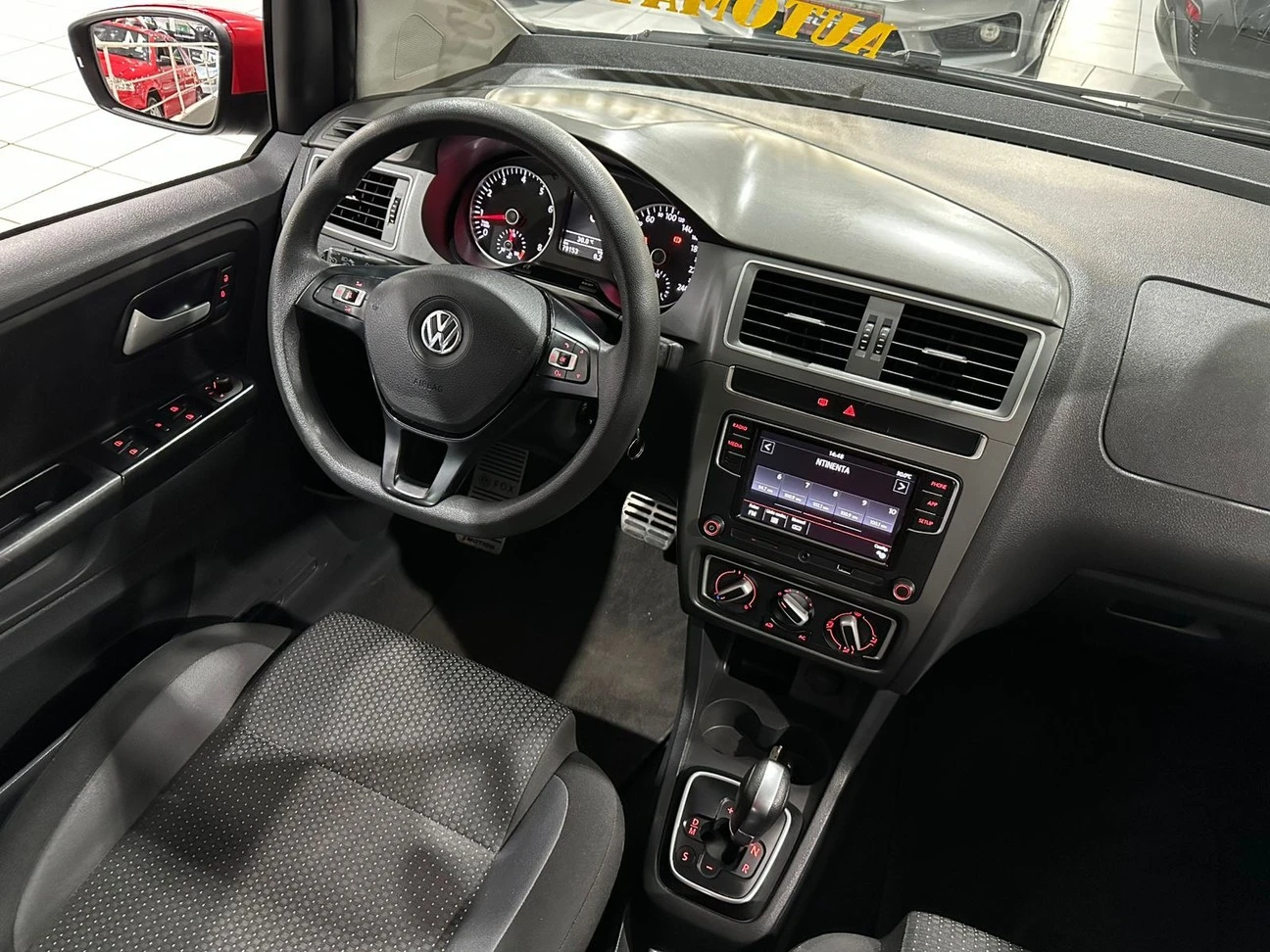 VOLKSWAGEN FOX