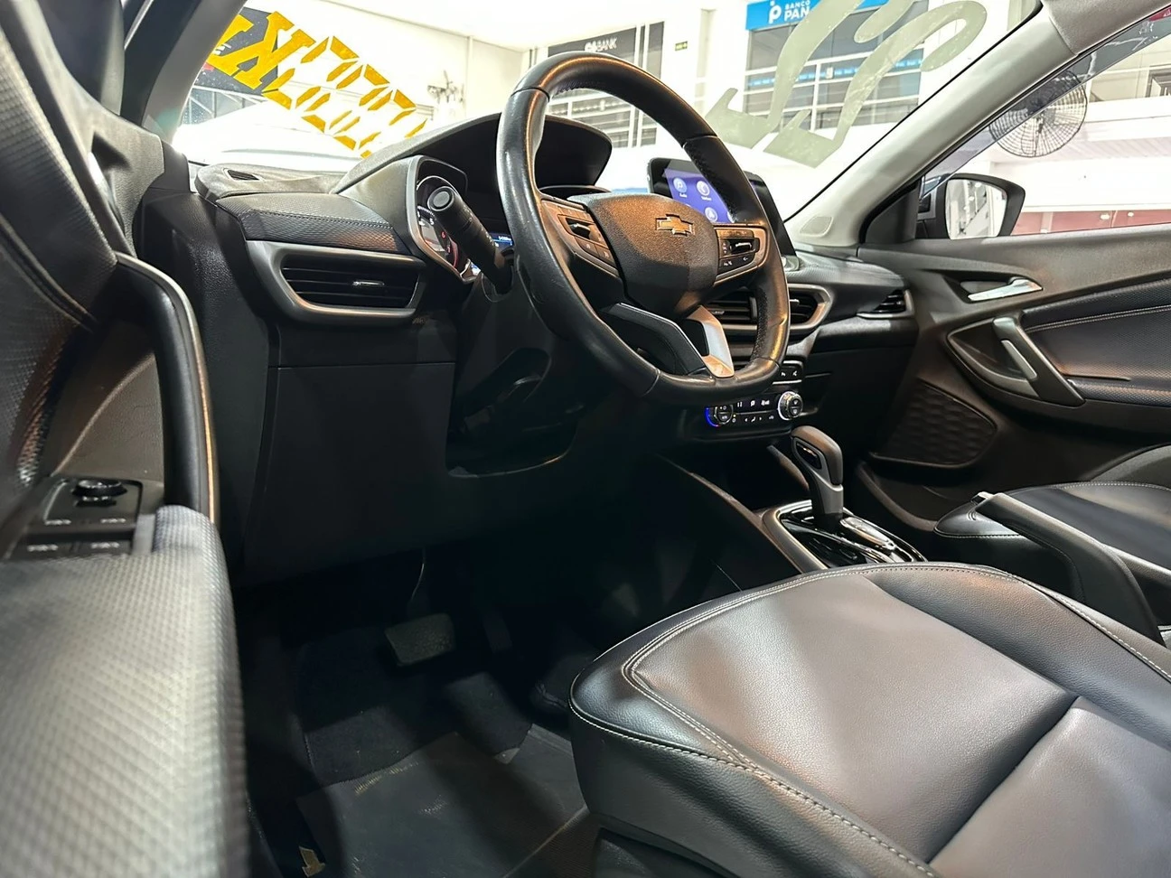 CHEVROLET TRACKER