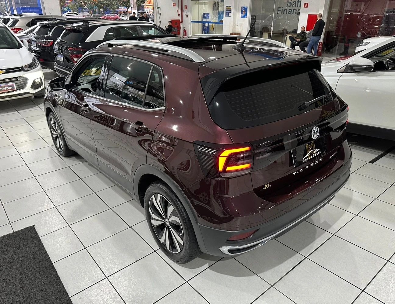 VOLKSWAGEN T-CROSS