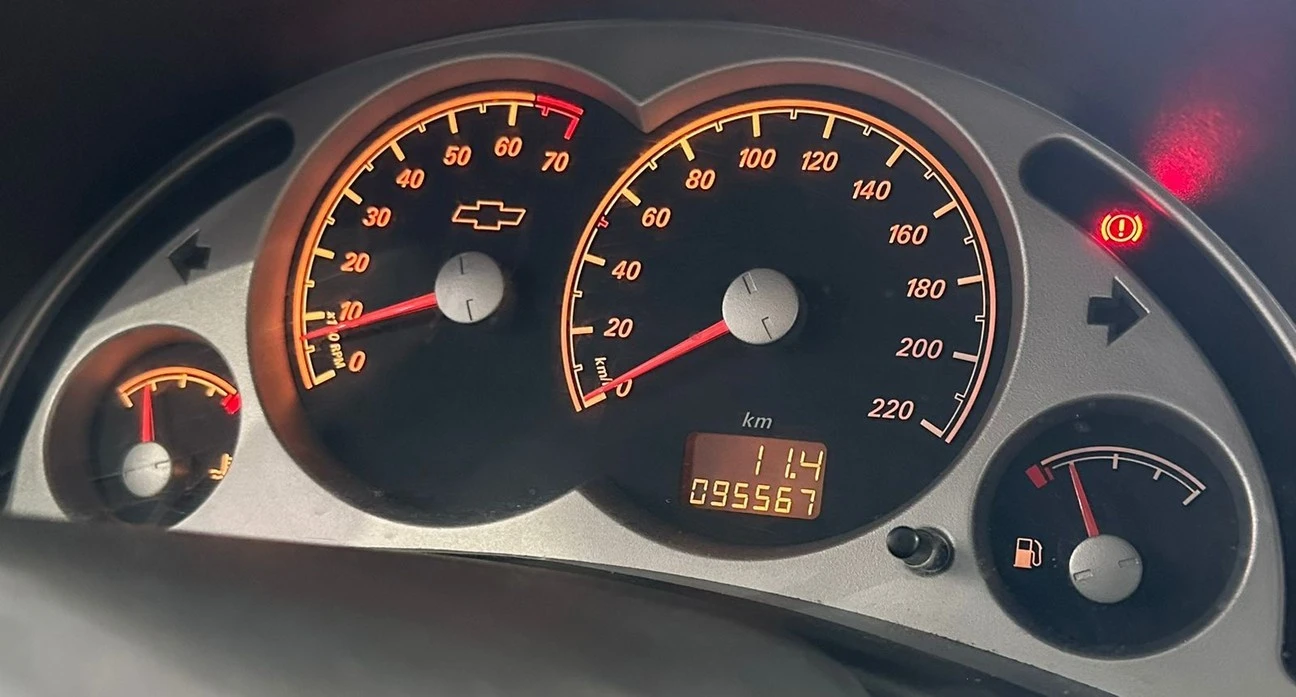 CHEVROLET CORSA