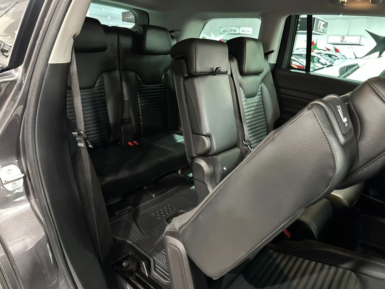 JEEP COMMANDER