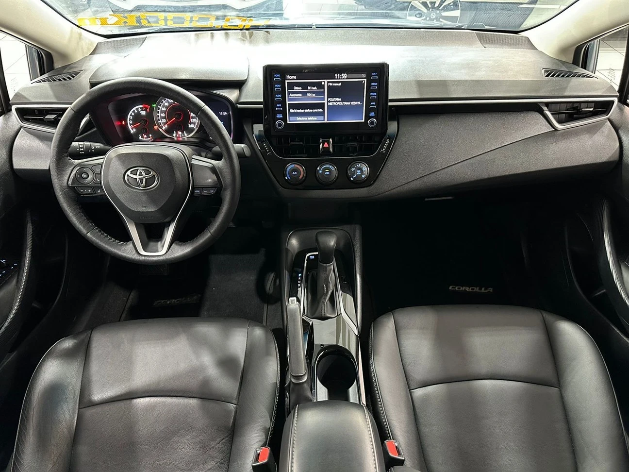 TOYOTA COROLLA