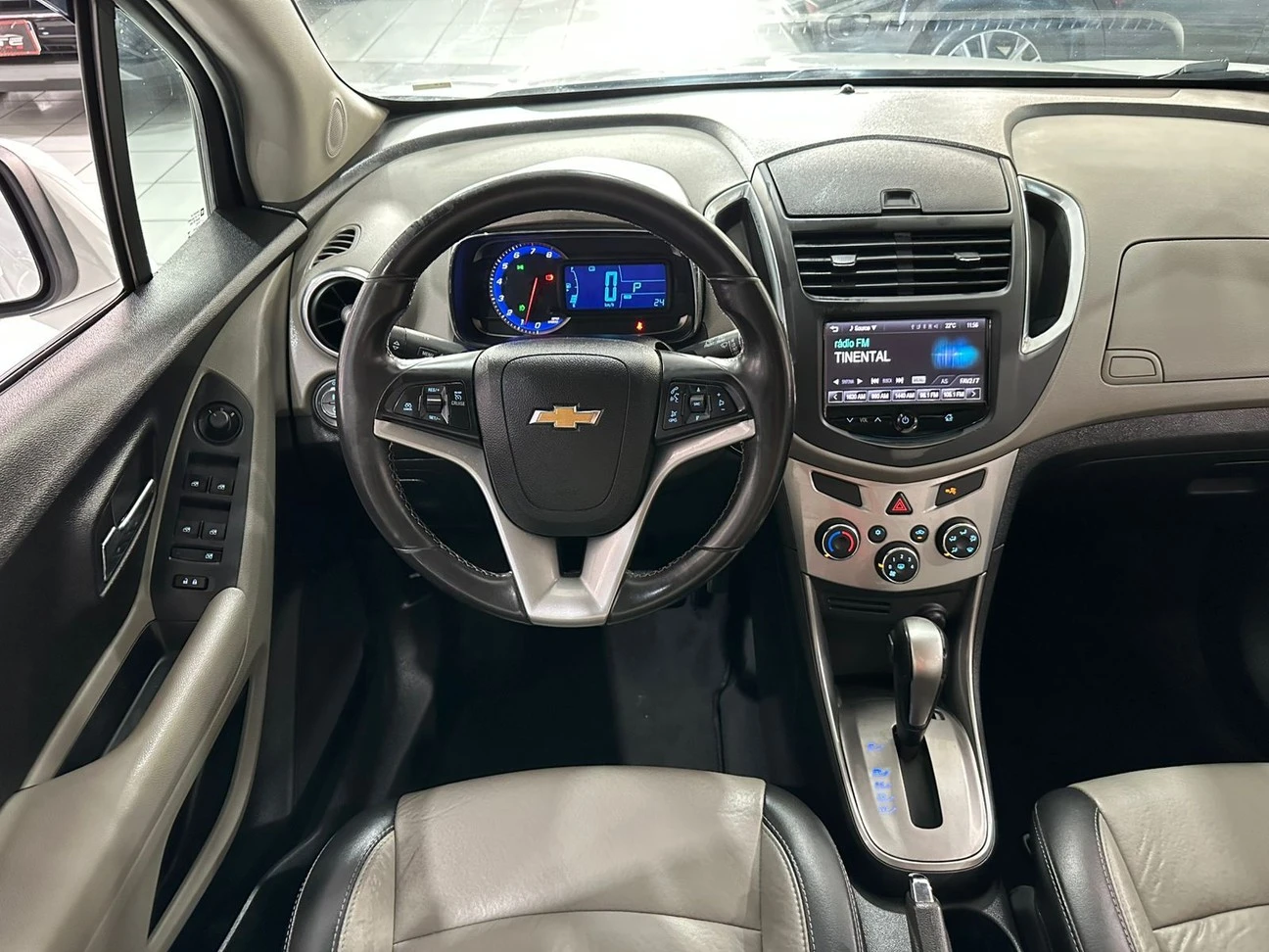 CHEVROLET TRACKER