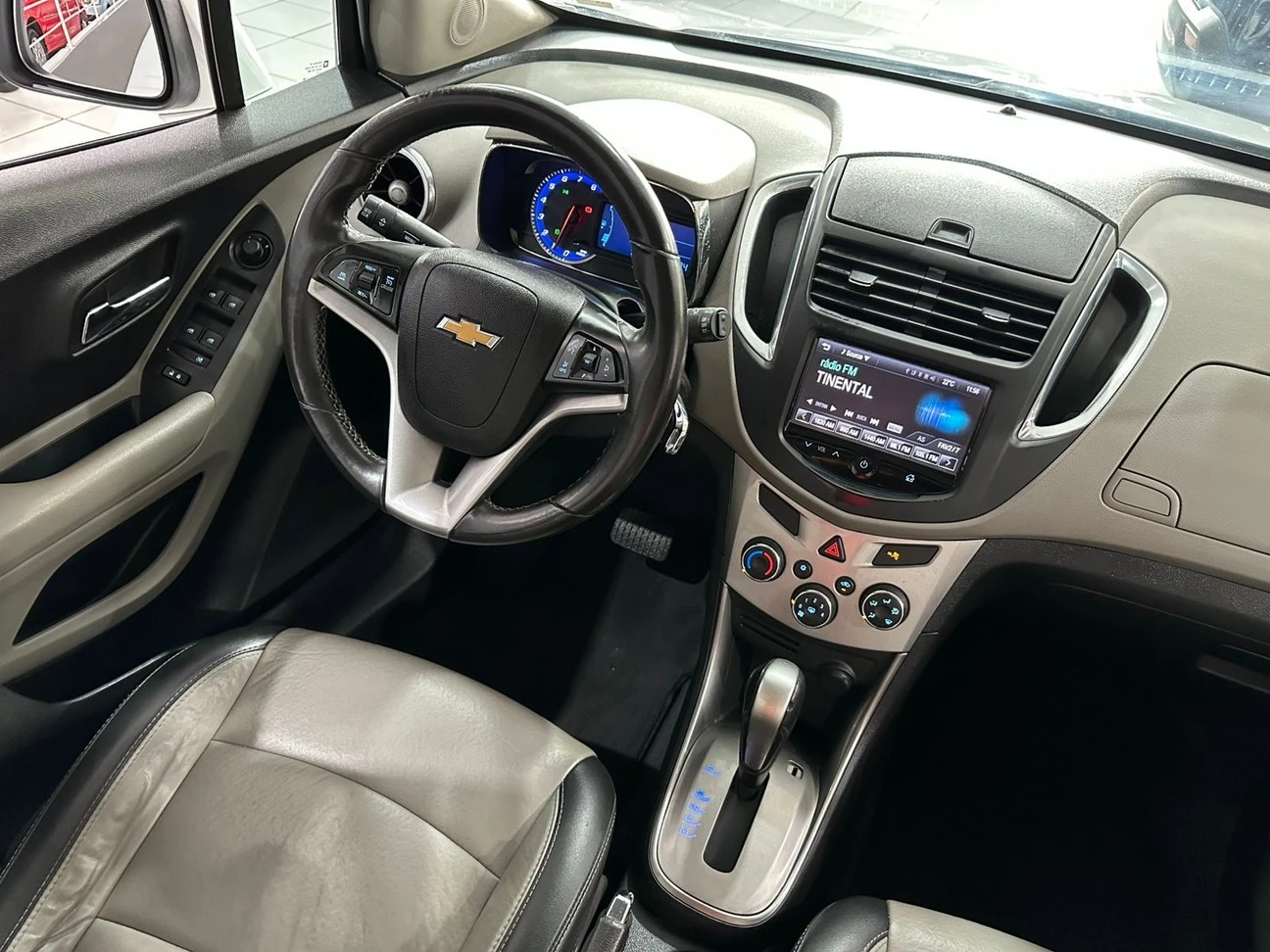 CHEVROLET TRACKER