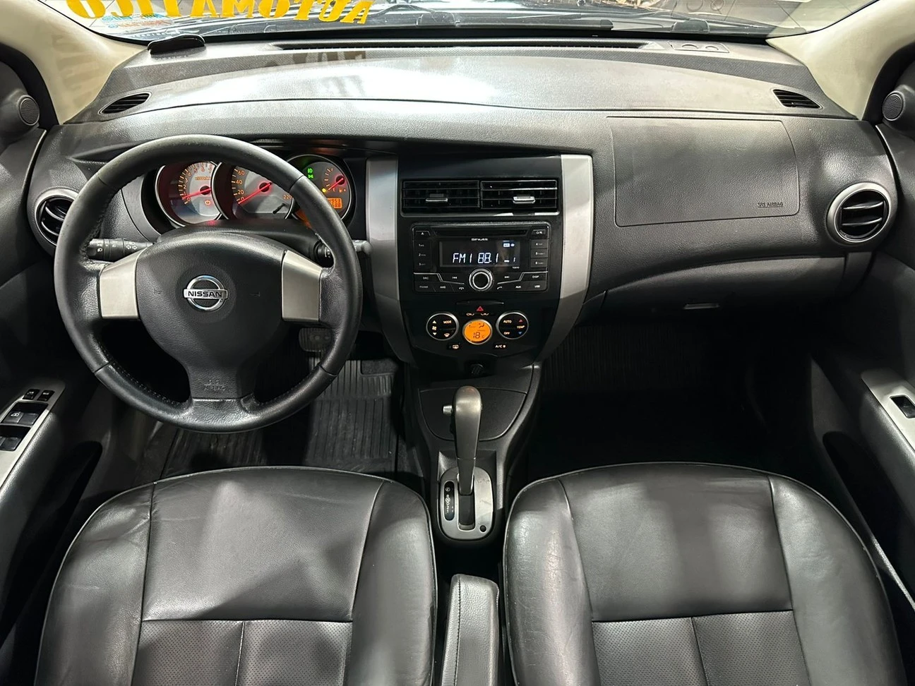 NISSAN LIVINA