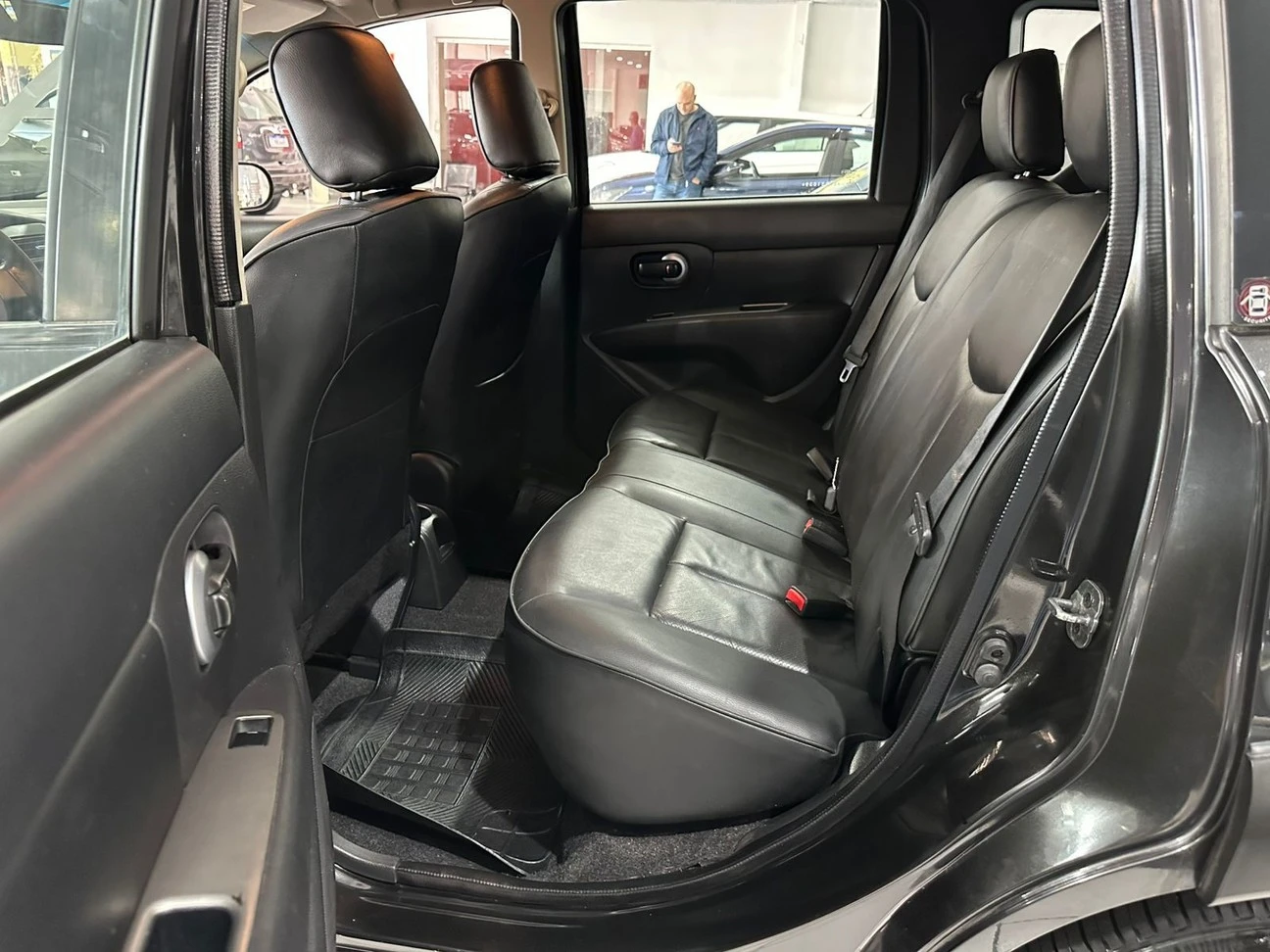 NISSAN LIVINA
