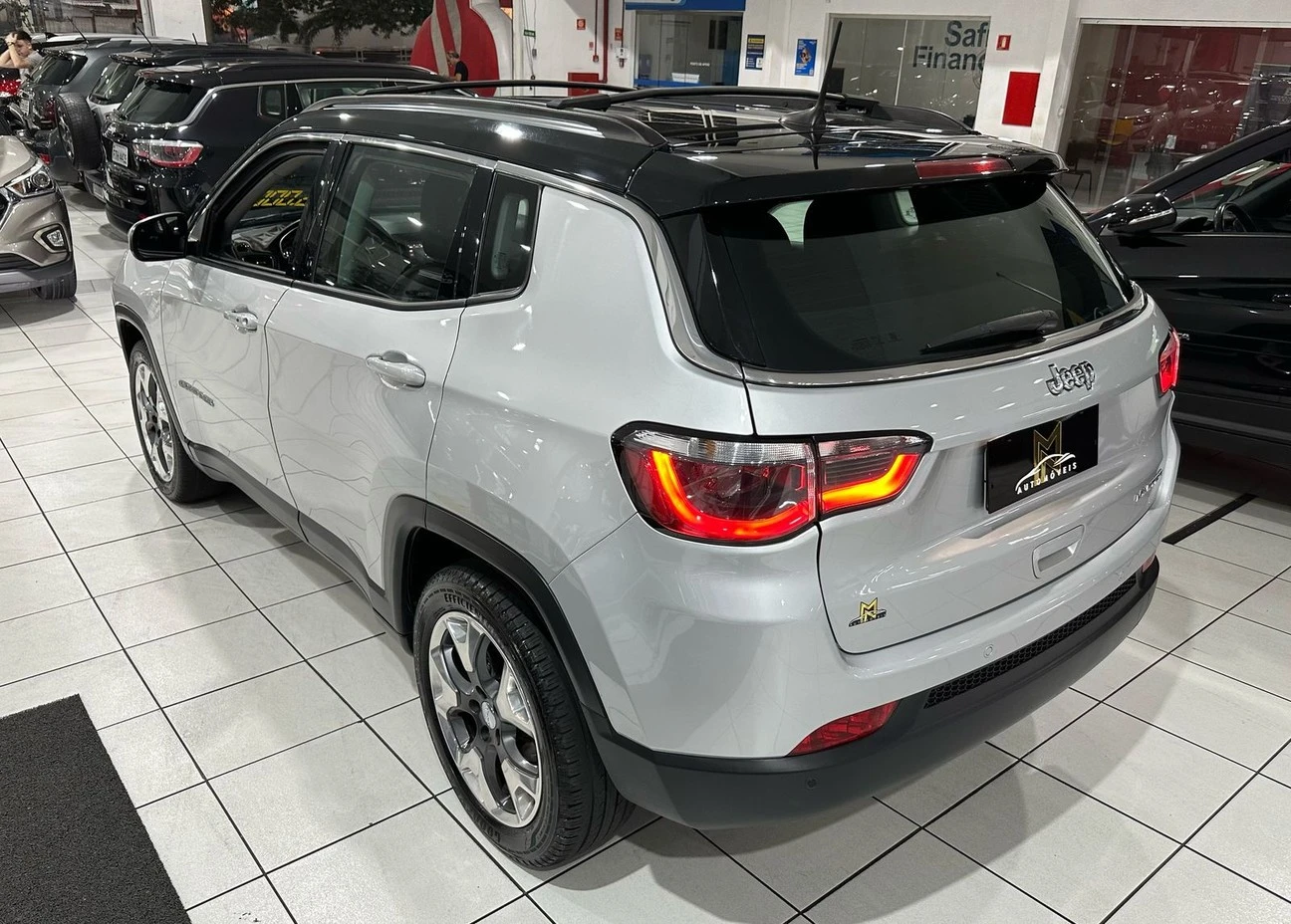 JEEP COMPASS