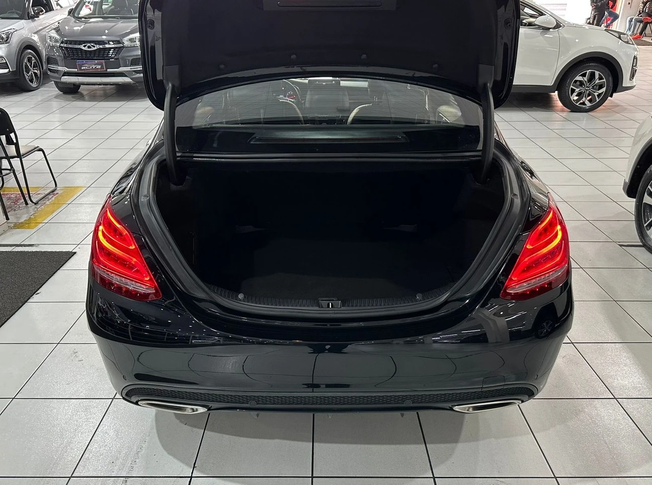 MERCEDES-BENZ C 250