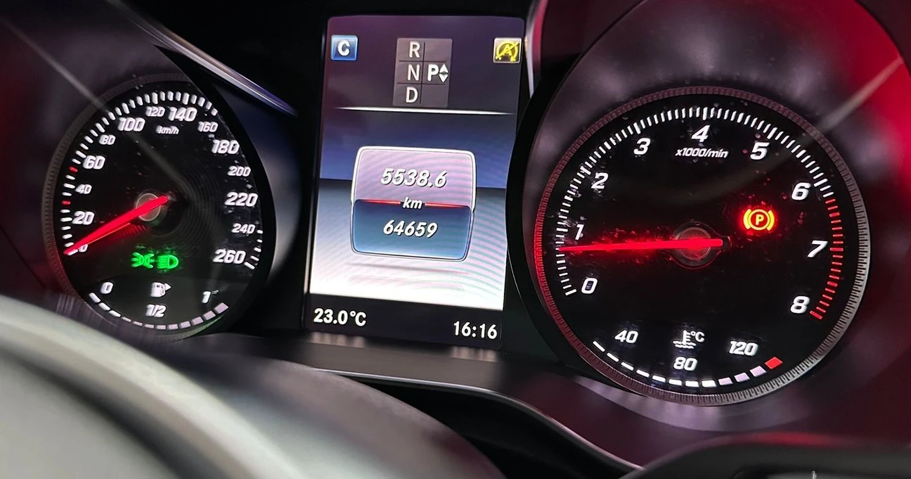 MERCEDES-BENZ C 250