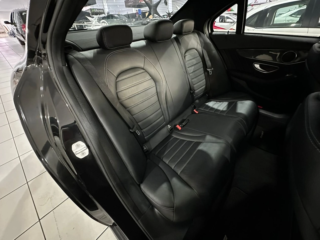 MERCEDES-BENZ C 250