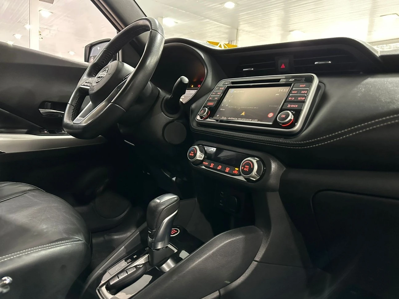 NISSAN KICKS