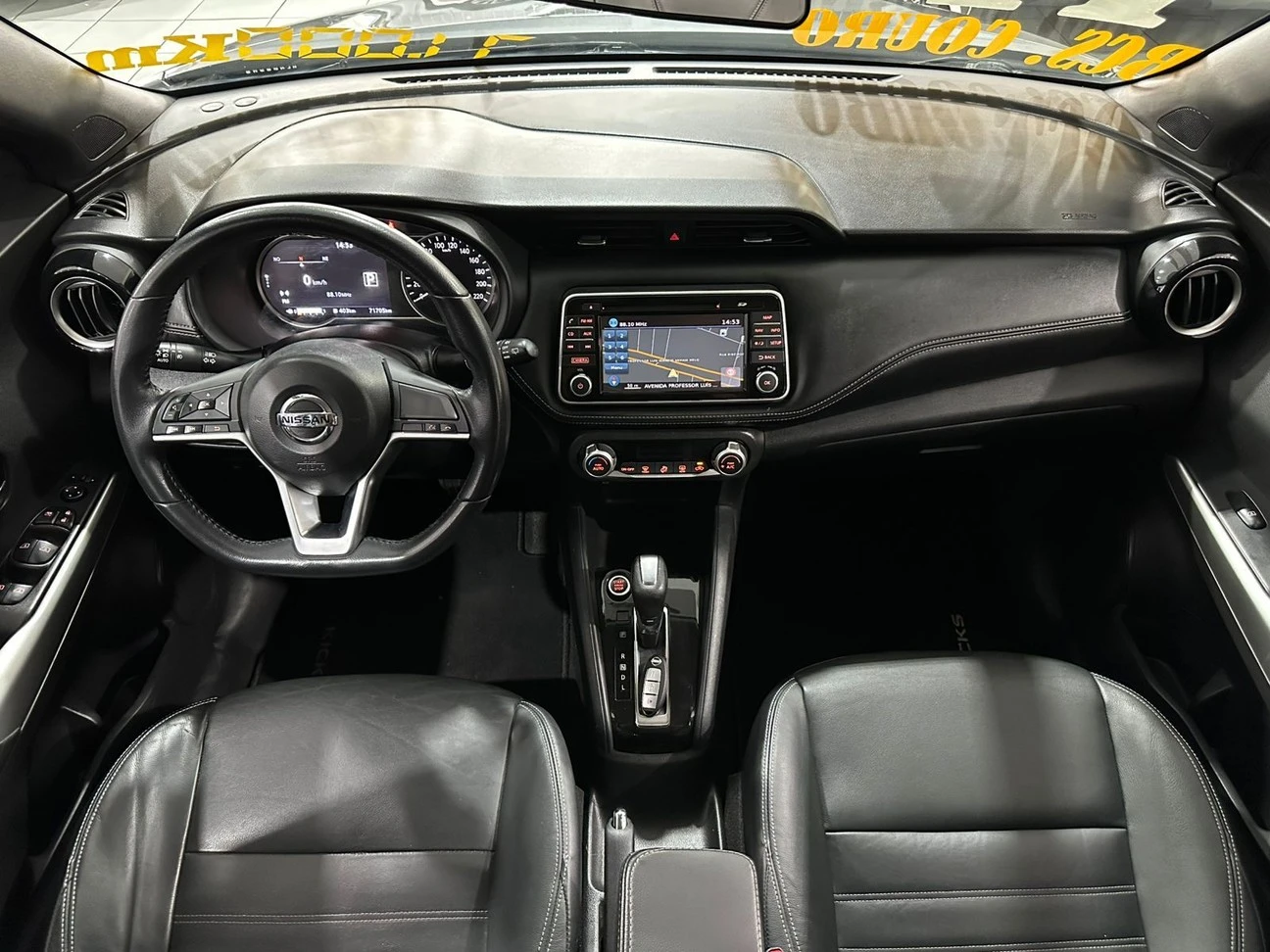 NISSAN KICKS