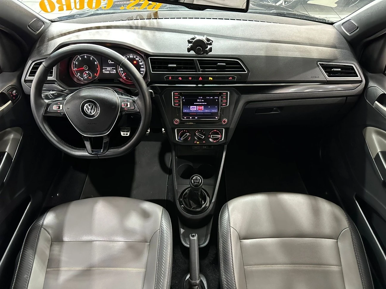 VOLKSWAGEN SAVEIRO