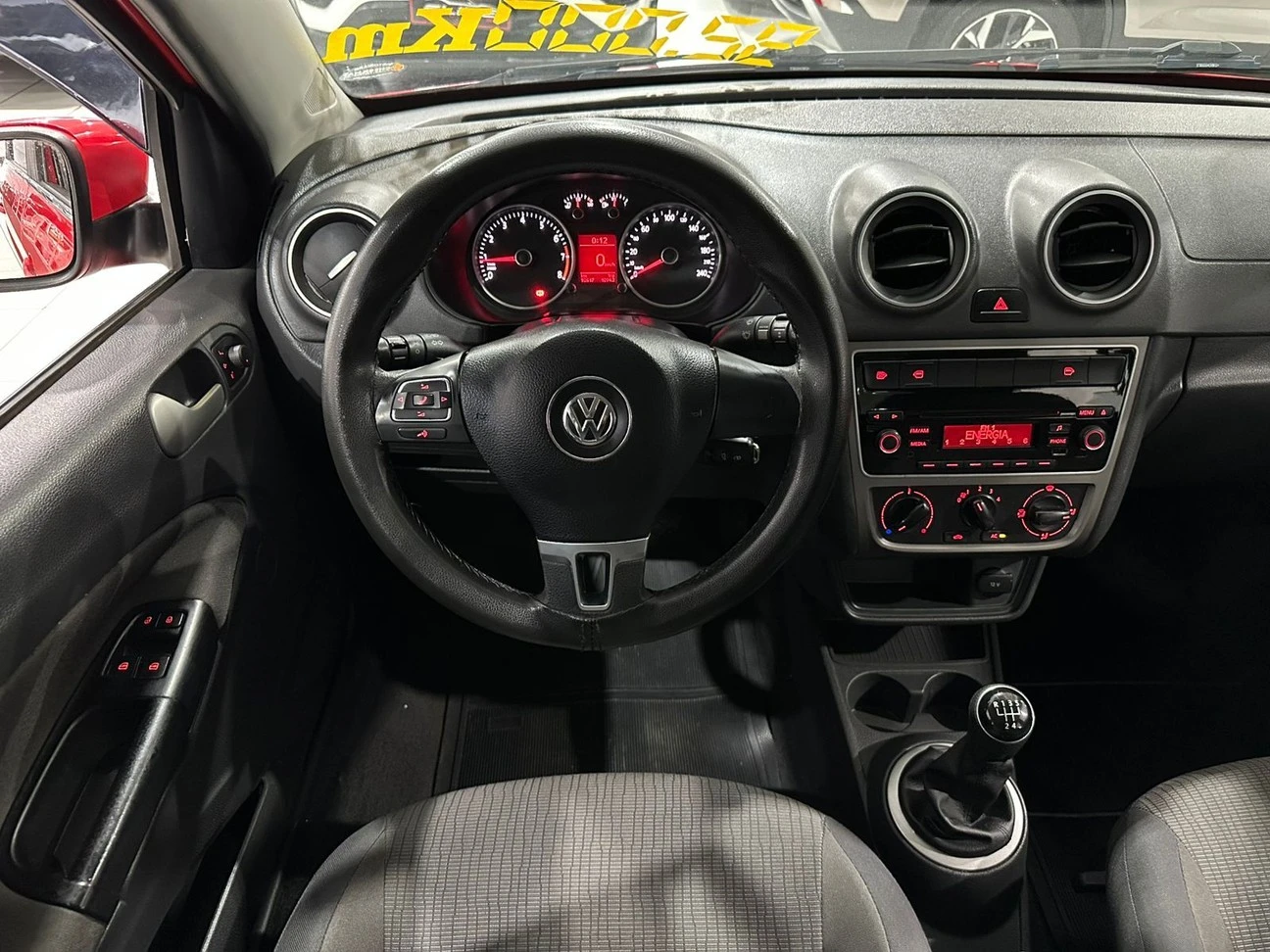 VOLKSWAGEN VOYAGE