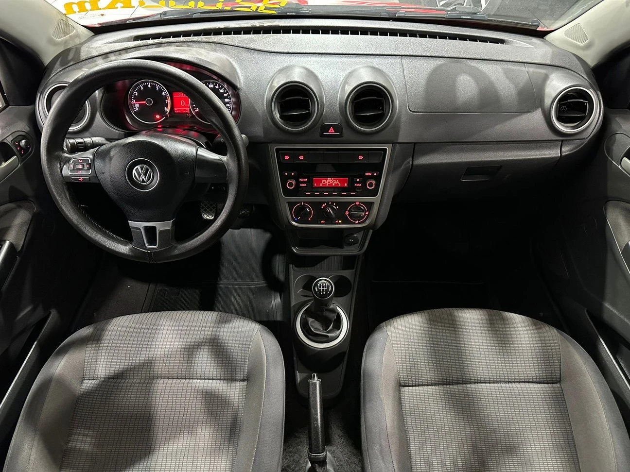 VOLKSWAGEN VOYAGE