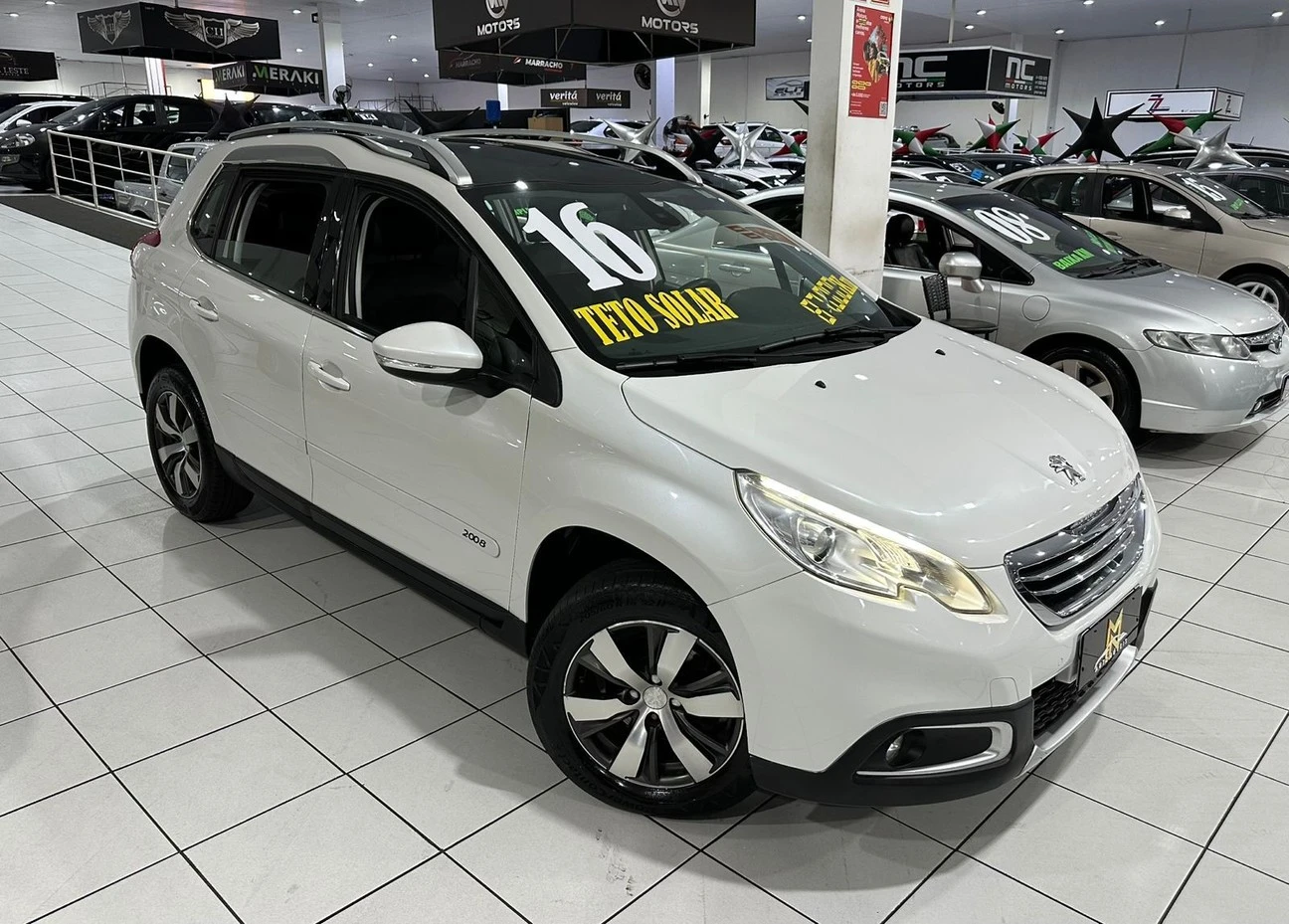 PEUGEOT 2008