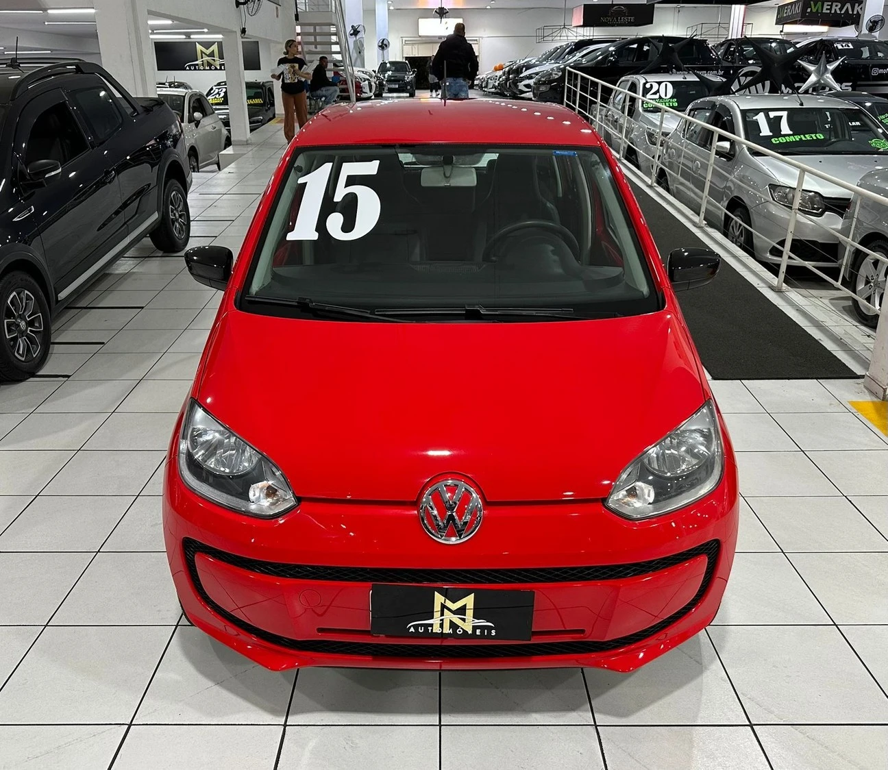 VOLKSWAGEN UP
